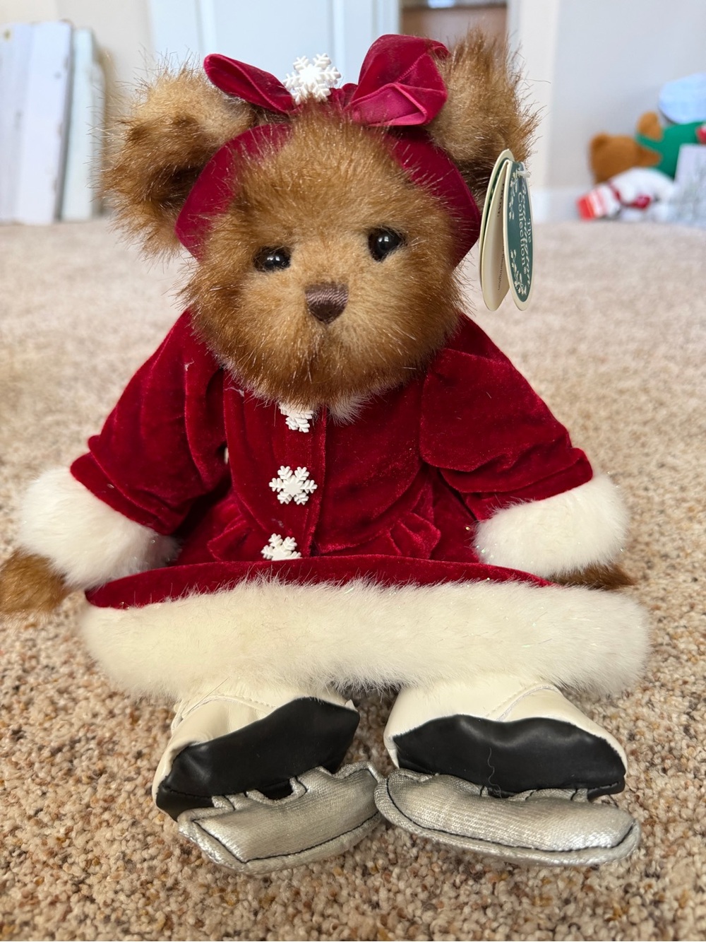 Bearington Bears Katarina Bearington 173004 Ice Skater 14” Holiday Winter NWT